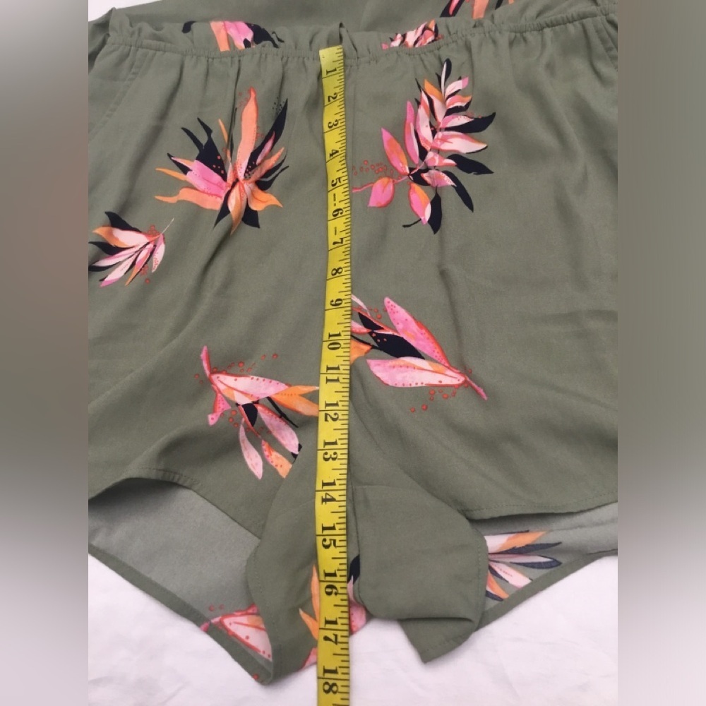 A NEW DAY Olive Green Floral Romper - Picture 5 of 14
